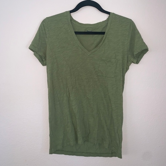 🔻Madewell Green V-Neck Tee - Picture 1 of 4
